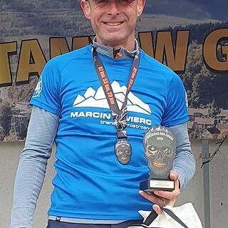 Roman während Waligóra Run Cross 2026
