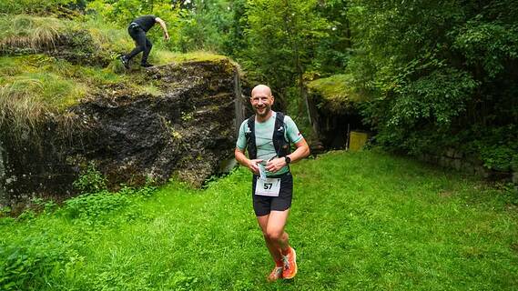 Paweł während Ultramaraton Powstańca 2026